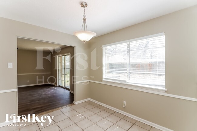 Foto del edificio - 25448 White Oak Ln