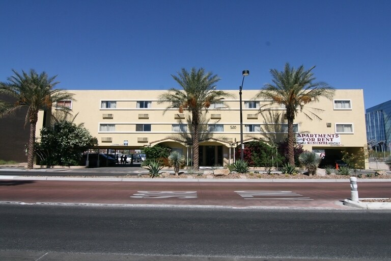 Foto principal - 520 S Casino Center Blvd