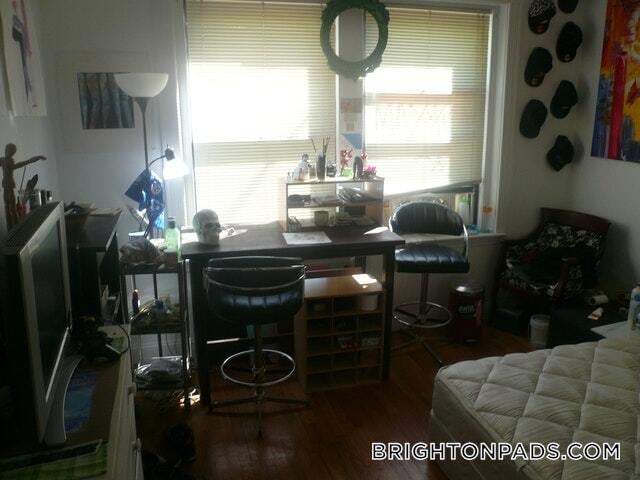 Foto del edificio - 23 Cummings Rd