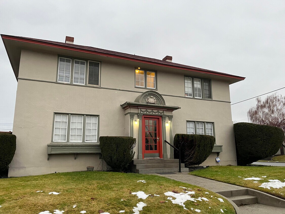 535 Yakima St Unit D, Wenatchee, WA 98801 Apartments in Wenatchee, WA