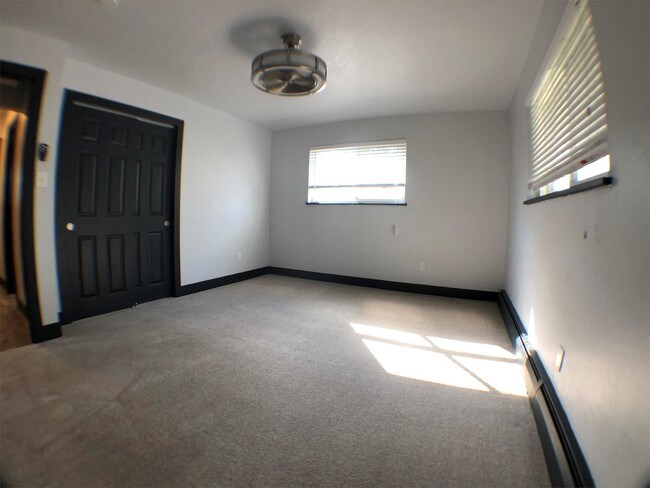 Building Photo - 4426 W 39th Ave