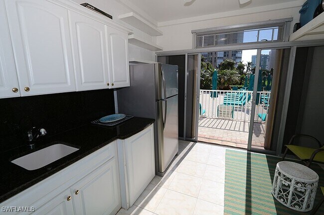Foto del edificio - 4041 Gulf Shore Blvd N