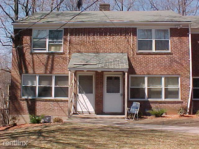 Building Photo - 18 Colby Ct