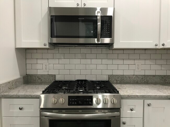 Foto del edificio - 1331 Park Ave