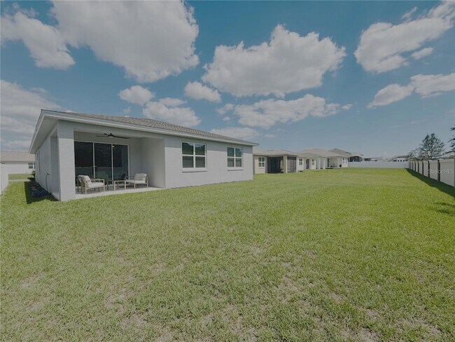 Foto del edificio - 5830 SW 78th Ave Rd