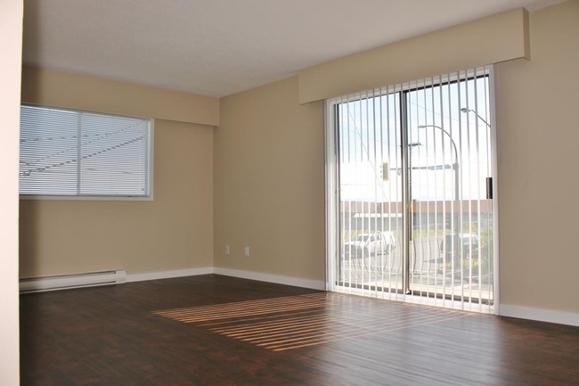 Interior Photo - Scenic View Apartments