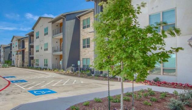 Foto del edificio - 28725 Ranch Rd 12