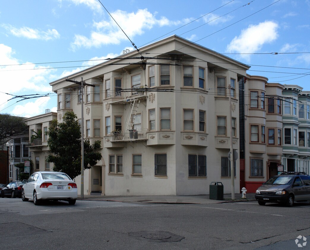 Primary Photo - 2 Church St