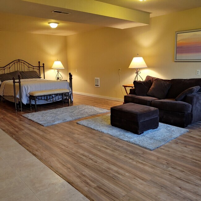 Foto del edificio - 12052 NE Jefferson Point Rd