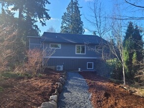 Building Photo - 3404 Taylor Ave