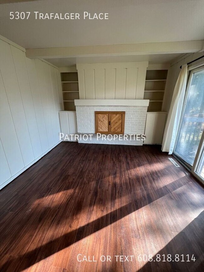 Building Photo - 5307 Trafalger Pl