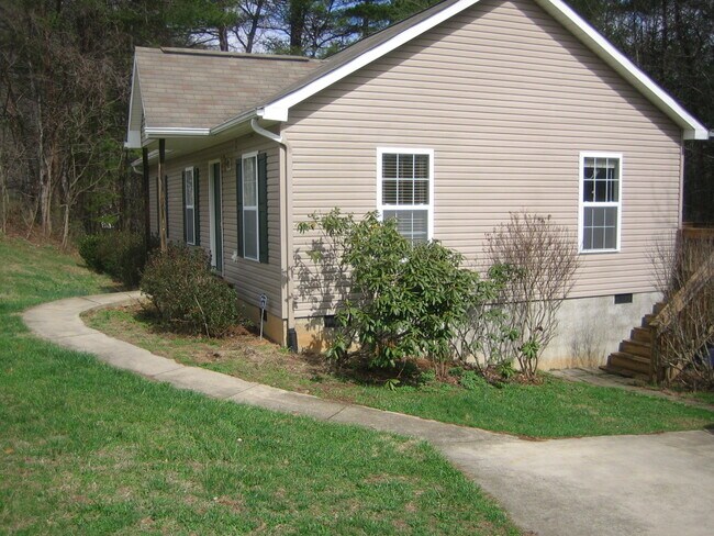 Foto del edificio - 20 Rocking Porch Rd