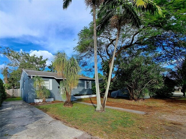 Building Photo - 335 NW 102nd St