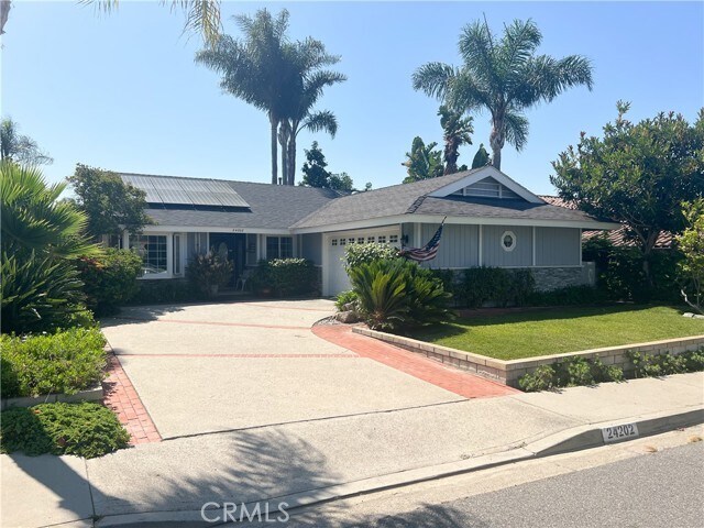 Primary Photo - 24202 Las Naranjas Dr
