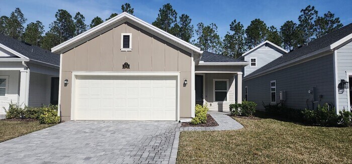 Foto principal - Exceptional 2 Bedroom 2 bath Home in Still...