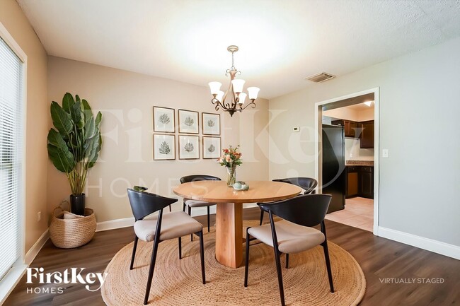 Foto del edificio - 409 Seville Ave