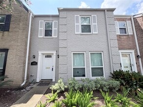 Building Photo - 14551 Misty Meadow Ln