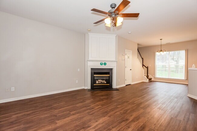 Foto del edificio - 2728 Wingdale Dr