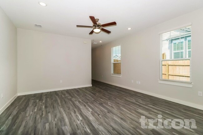 Foto del interior - Tricon Bryson