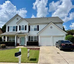 Building Photo - 5125 Huntington Crest Ln