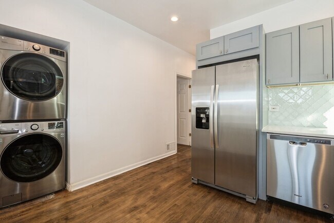 Foto del edificio - 3116 N Damen Ave