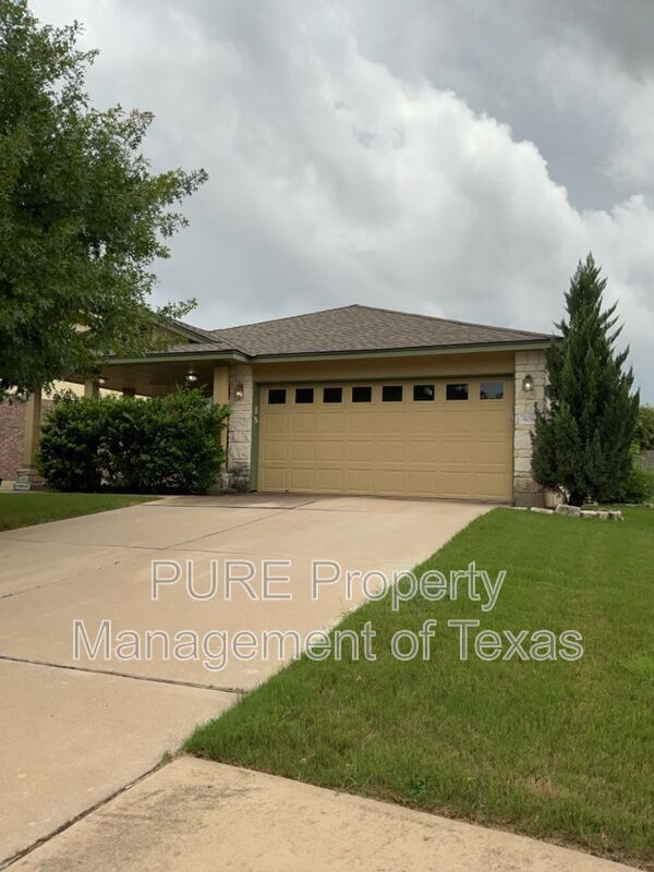 Building Photo - 908 Gentry Dr