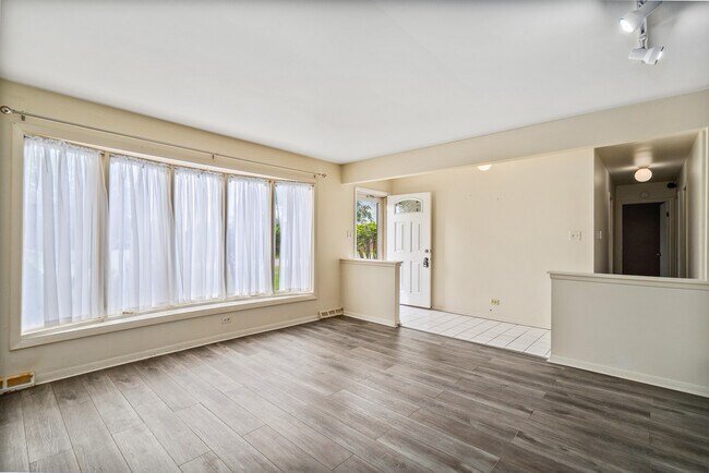 Foto del edificio - 12305 Derby Ln