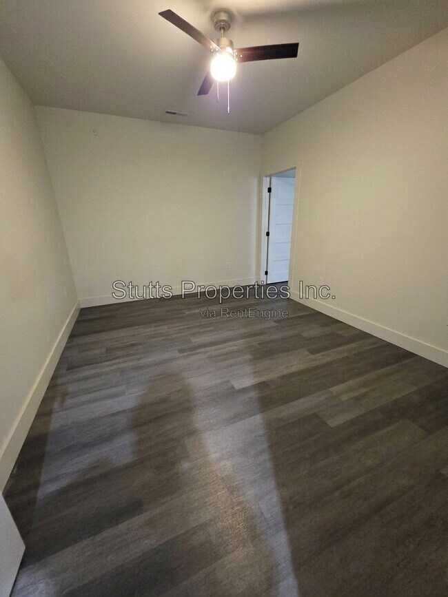 Foto del edificio - 310 Cypress Mill Rd
