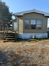 Building Photo - 662 Shippensburg Rd