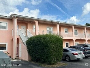 Building Photo - 2087 Hidden Grove Ln