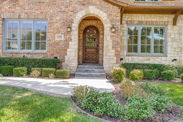 Foto del edificio - 6704 Northwood Rd