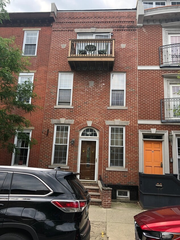 Photo - 2144 Christian St (Philadelphia, PA)