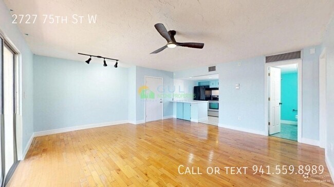 Building Photo - 2727 75th St W