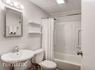 Building Photo - 1 br, 1 bath Condo - 3043 La Vista Dr # 42