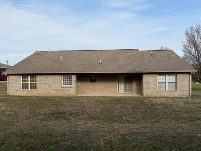 Foto del edificio - Sevierville 37876 - 3 bedroom 2 bath - call Linda Meese 865-591-6004