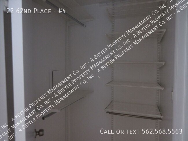 Foto del edificio - 22 62nd Pl