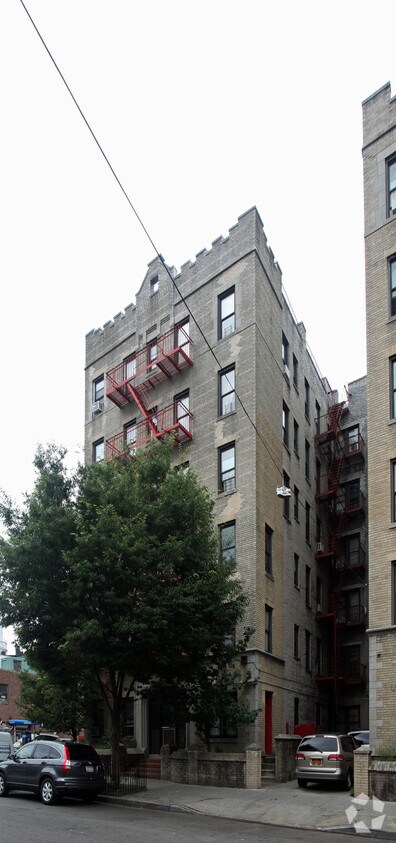 Building Photo - 89-38 164th St