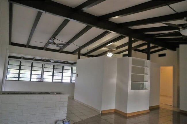 Building Photo - 2512 Key Largo Ln