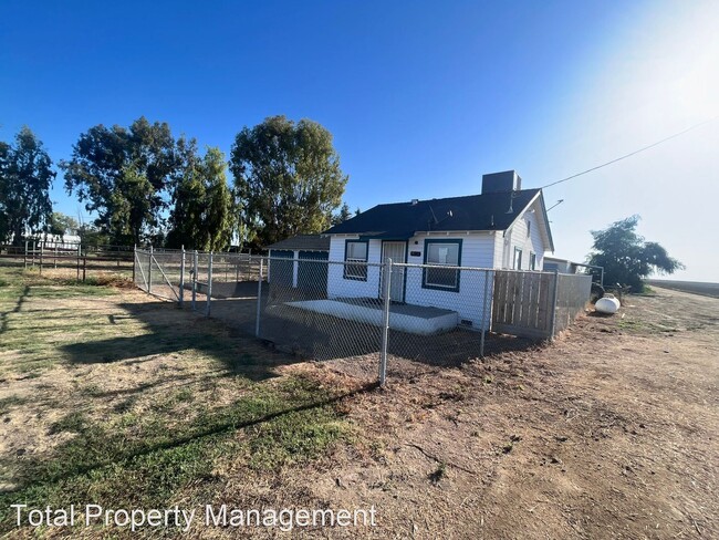 Building Photo - 2 br, 1 bath House - 19820 Road 140