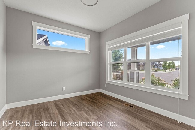 Building Photo - 4 br, 2.5 bath House - 2344 N Kachess Rd