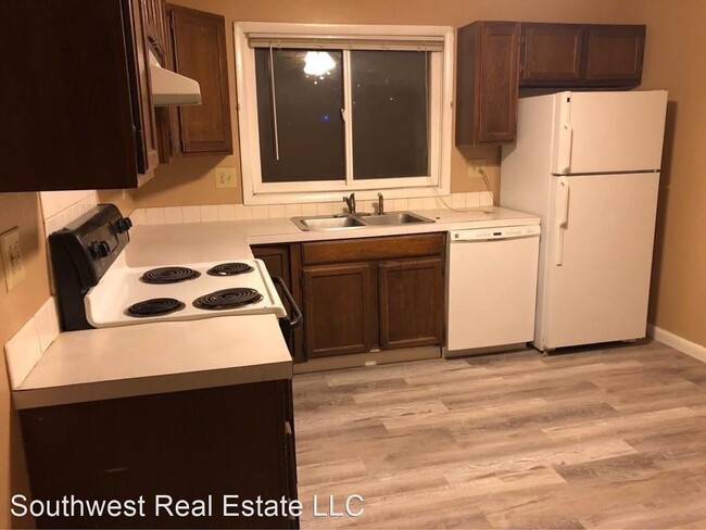 Building Photo - 3 br, 1.5 bath House - 715 Windriver Apt. A