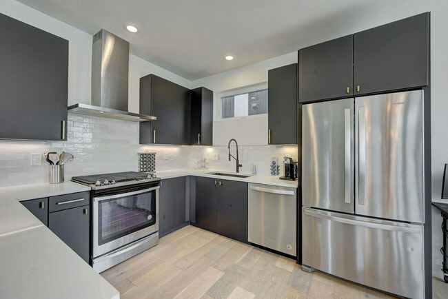 Photo - 3530 W Conejos Pl Townhome