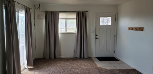 Photo - 722 W Madison St (Colorado Springs, CO) Apartment