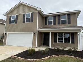 Building Photo - 5882 Old Plantation Court