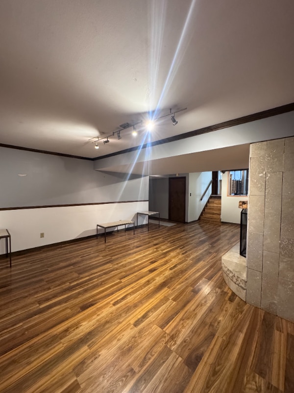 Building Photo - 9611 Acorn Dr