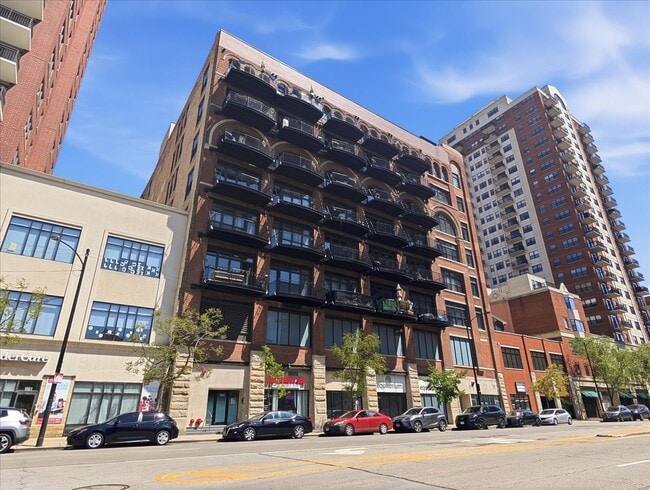 Building Photo - 1503 S State St