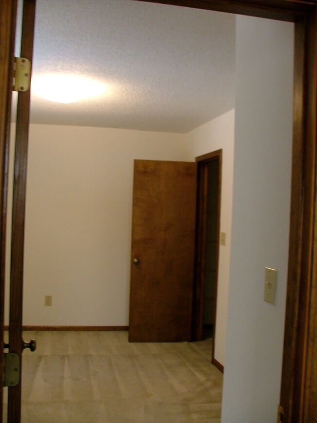 Foto del edificio - 118 Bogey Ln