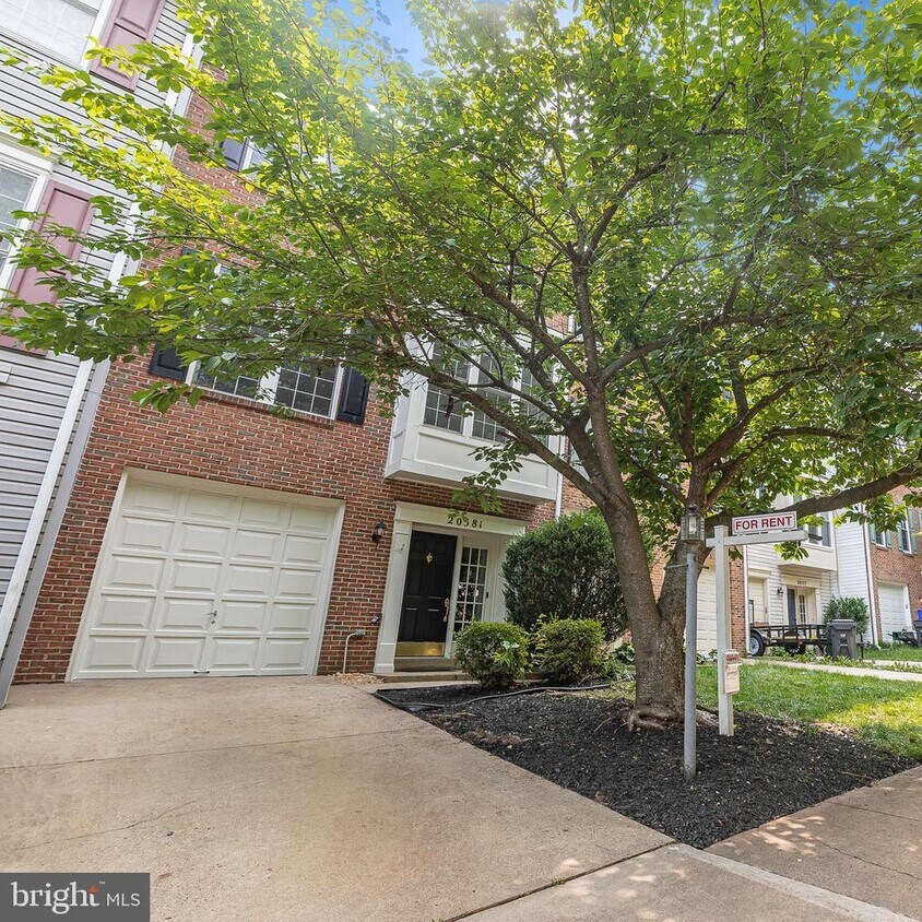 Foto principal - 20581 Banbury Square