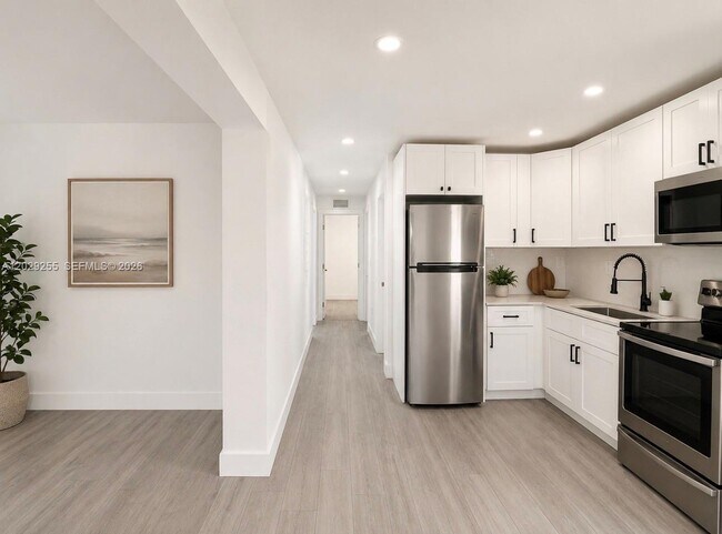 Foto del edificio - 1708 NW 7th St
