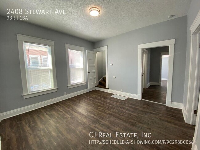 Foto del edificio - 2408 Stewart Ave